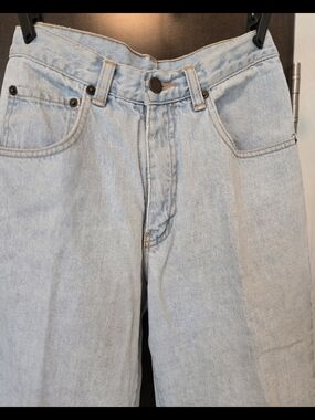 GIORDANO BLUES Women’s Straight Leg Jeans in Light Blue Size US 25
